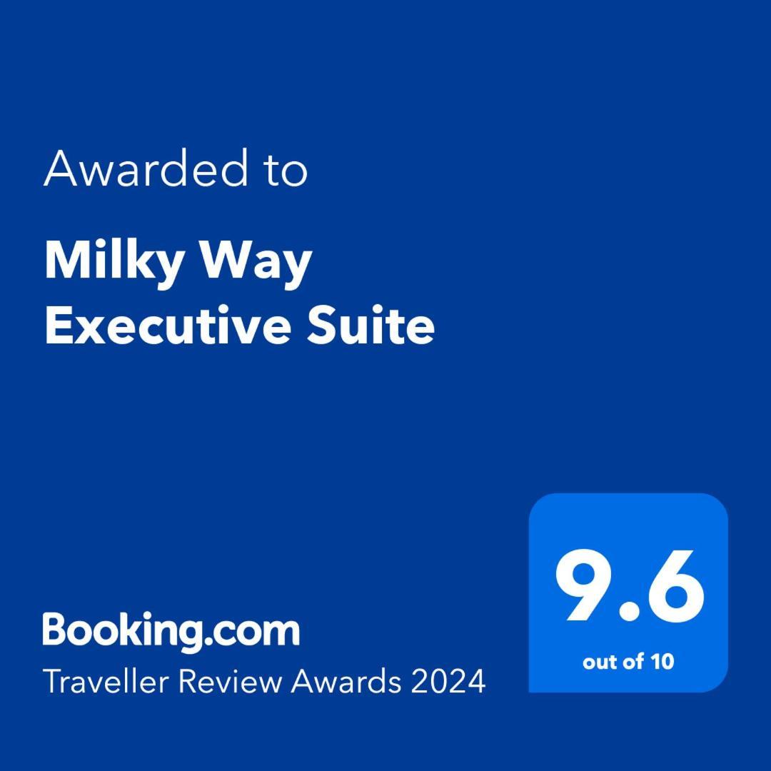 Milky Way Executive Suite Hermanus Exterior foto